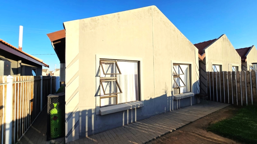 2 Bedroom Property for Sale in Mandela View Free State